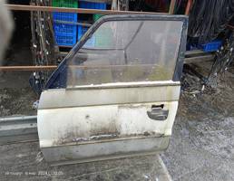 Дверь передняя левая для Mitsubishi Pajero 2 91-97г  запчасти бу