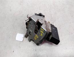 Замок двери передней правой для BMW 7 E38 94-01г  запчасти бу