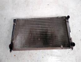 Радиатор основной для VOLKSWAGEN Passat B3 (1988—1993)  запчасти бу