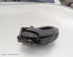 Крючок двери передней левой для Ford Focus I (1998—2004)  запчасти бу