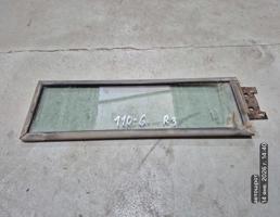 Стекло двери задней правой (форточка) для Land Rover Defender I рестайлинг (2007—2016)  запчасти бу