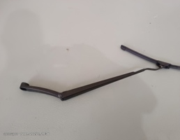 Поводок стеклоочистителя передний правый для Chery Tiggo 7 Pro Max I (2022—2025)  запчасти бу