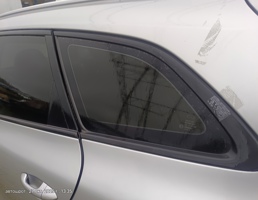 Стекло кузовное глухое левое для KIA Ceed JD (2012—2015)  запчасти бу