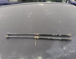 Амортизатор двери багажника км-т для Opel Astra F (1991—2005)  запчасти бу