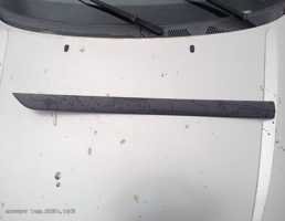 Молдинг двери передней левой для Ford Focus I (1998—2004)  запчасти бу