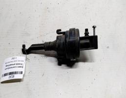 Вакуумный привод замка для Mercedes-Benz C-класс W202/S202 (1993—1997)  запчасти бу