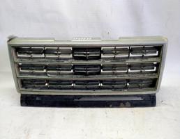 Решетка радиатора для Nissan Laurel Spirit I рестайлинг (1983—1986)  запчасти бу