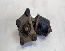 Моторчик стеклоочистителя передний для Mazda 626 GC (1982—1987)  запчасти бу