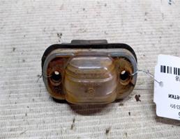 Фонарь подсветки номера для Audi 100 C3 (1982—1988)  запчасти бу