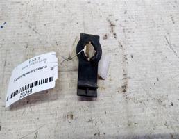 Крепление стекла для BMW X5 E53 (1999—2003)  запчасти бу