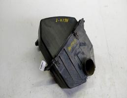 Корпус воздушного фильтра для Audi A6 C4 (1994—1997)  запчасти бу