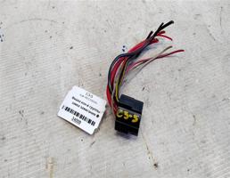 Фишка контактной группы для Audi 100 C3 (1982—1988)  запчасти бу