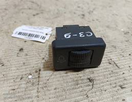 Кнопка корректора фар для Audi 100 C3 (1982—1988)  запчасти бу