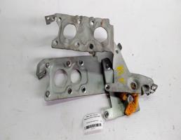 Кронштейн магнитолы для Nissan Maxima A33 (1999—2006)  запчасти бу