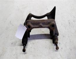 Скоба суппорта переднего для Mercedes-Benz C-класс W202/S202 (1993—1997)  запчасти бу