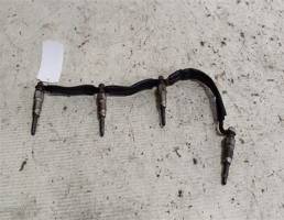 Свеча накаливания для VOLKSWAGEN Passat B3 (1988—1993)  запчасти бу