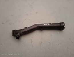 Патрубок водяной пластиковый для Peugeot 3008 I рестайлинг (2013—2016)  запчасти бу