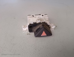 Кнопка аварийной сигнализации для Ford Focus I (1998—2004)  запчасти бу