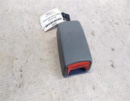 Ответная часть ремня безопасности заднего для Nissan Micra K11 (1992—2002)  запчасти бу