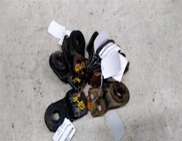 Крепление радиатора для Mazda 626 GD (1987—1996)  запчасти бу