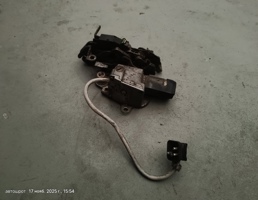 Замок двери багажника для Mercedes-Benz E-класс W124/S124/C124/A124 (1984—1997)  запчасти бу