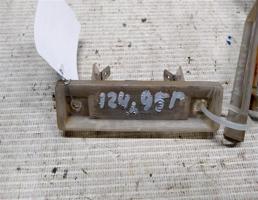 Фонарь подсветки номера для Mercedes-Benz E-класс W124/S124/C124/A124 (1984—1997)  запчасти бу