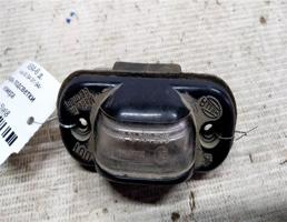 Фонарь подсветки номера для Audi 80 B4 (1991—1996)  запчасти бу