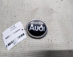 Эмблема молдинга для Audi 100 С3  запчасти бу