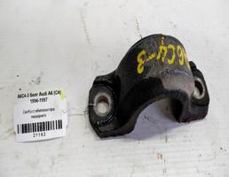 Скоба стабилизатора переднего для Audi A6 C4 (1994—1997)  запчасти бу