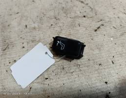 Кнопка откидывания подголовника для Mercedes-Benz E-класс W124/S124/C124/A124 (1984—1997)  запчасти бу