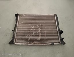 Радиатор основной для Land Rover Defender I рестайлинг (2007—2016)  запчасти бу