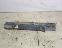 Накладка на порог наружний км-т для BMW 7 серия E32 (1986—1994)  запчасти бу