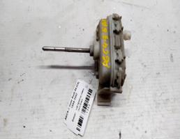 Вакуумный привод замка лючка бака для Audi A6 C4 (1994—1997)  запчасти бу