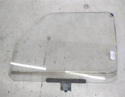 Стекло двери передней левой для VOLKSWAGEN Golf Mk2 (1983—1992)  запчасти бу