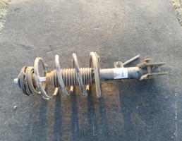 Амортизатор передний левый (стойка) для Citroen C4 I (2004—2014)  запчасти бу