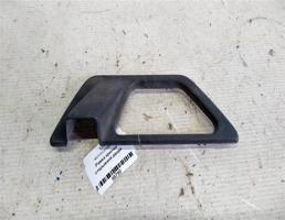 Рамка крючка двери для Mercedes-Benz E-класс W124/S124/C124/A124 (1984—1997)  запчасти бу