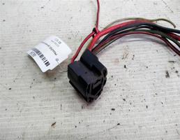 Фишка контактной группы для Audi 100 C3 (1982—1988)  запчасти бу