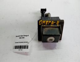 Кнопка открывания багажника личинка для Opel Omega A (1984—1994)  запчасти бу