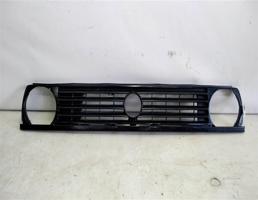 Решетка радиатора для VOLKSWAGEN Jetta II (1984—1992)  запчасти бу