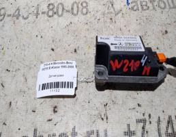 Датчик удара для Mercedes-Benz E-класс W210/S210 (1995—1999)  запчасти бу