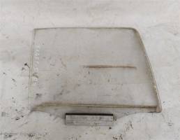 Стекло двери задней правой для Opel Kadett E (1984—1989)  запчасти бу