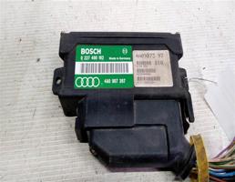 ЭБУ зажиганием для Audi 80 B4 91-94г  запчасти бу