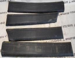 Молдинг двери км-т для Audi 100 C3 (1982—1988)  запчасти бу