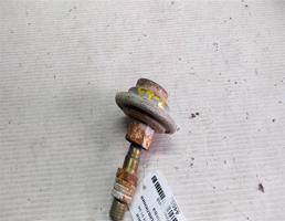 Регулятор давления топлива для Audi 100 C4 (1990—1994)  запчасти бу