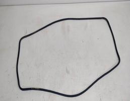 Резинка крепления стекла для Hyundai Grace 93-04г  запчасти бу