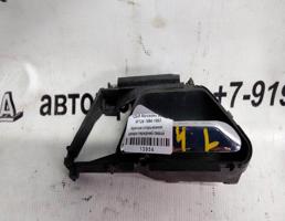 Крючок двери передней левой для Mercedes-Benz E-класс W124/S124/C124/A124 (1984—1997)  запчасти бу