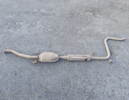 Глушитель резонатор средняя часть для Nissan Sunny B14 (1994—1999)  запчасти бу