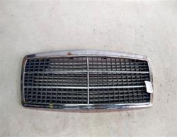 Решетка радиатора для Mercedes-Benz C-класс W202/S202 (1993—1997)  запчасти бу