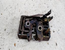 Замок двери передней правой для VOLKSWAGEN Golf Mk2 (1983—1992)  запчасти бу