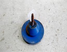 Крепление запасного колеса для Nissan Almera N16 (2000—2003)  запчасти бу